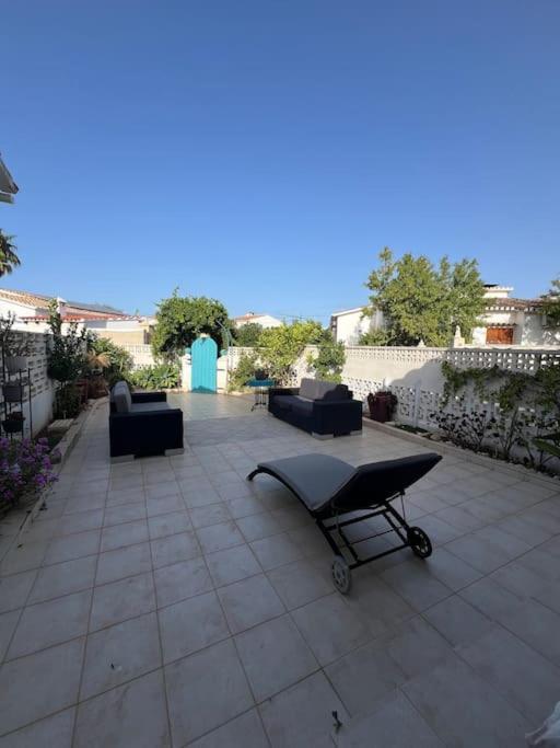 Casa En Les Marines, Hébergement de vacances *